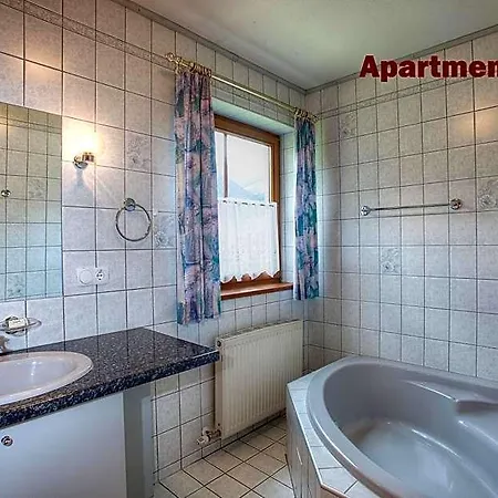 Aparthotel Christina Bad Kleinkirchheim