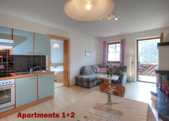 Christina Apartmanhotel